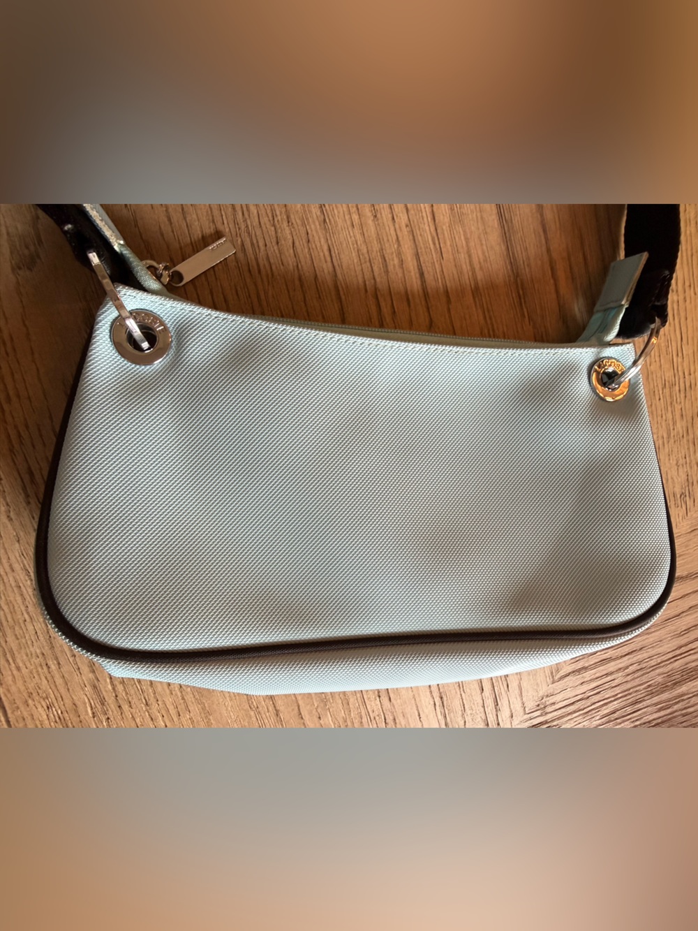 Early 2000s Lacoste Vintage “Baguette” Baby Blue Shoulder Bag with Black Strap - Picture 5 of 9